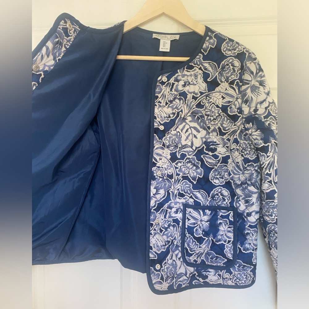 Rachel Zoe Quilted Floral Jacket w/ Front Pockets Size L Navy & White - Picture 5 of 15